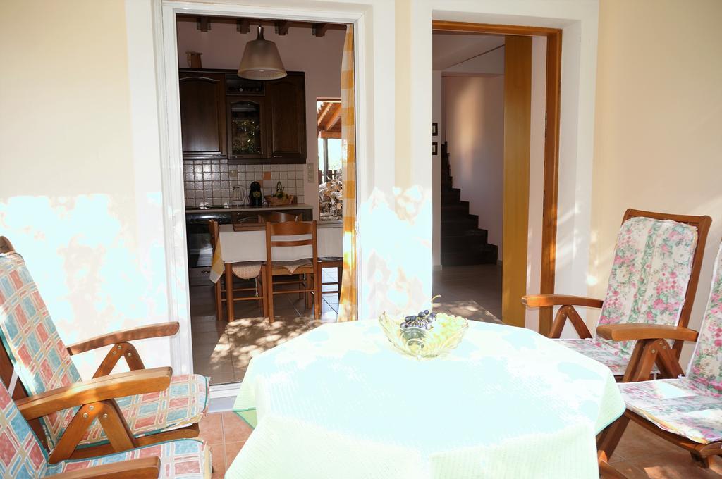 Villa The Platanus Tree Kato Vasiliki Exterior foto